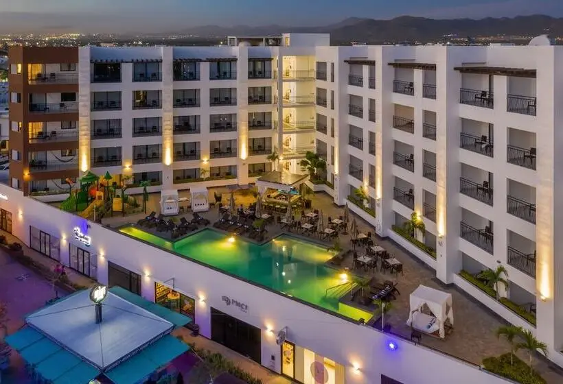 Fotos del hotel Medano  And Suites:  2