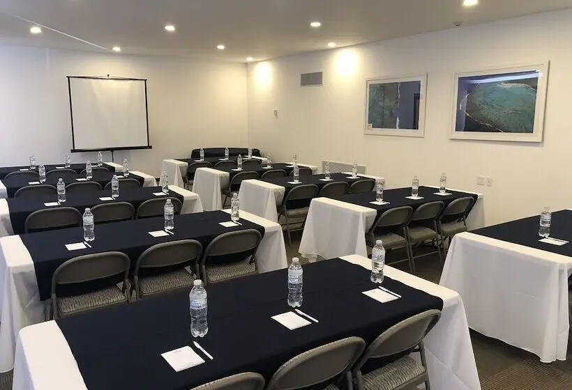 Fotos del hotel Medano  And Suites:  7