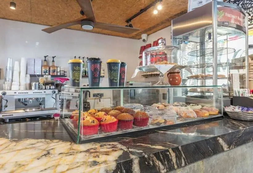 Fotos del hotel Medano  And Suites:  13