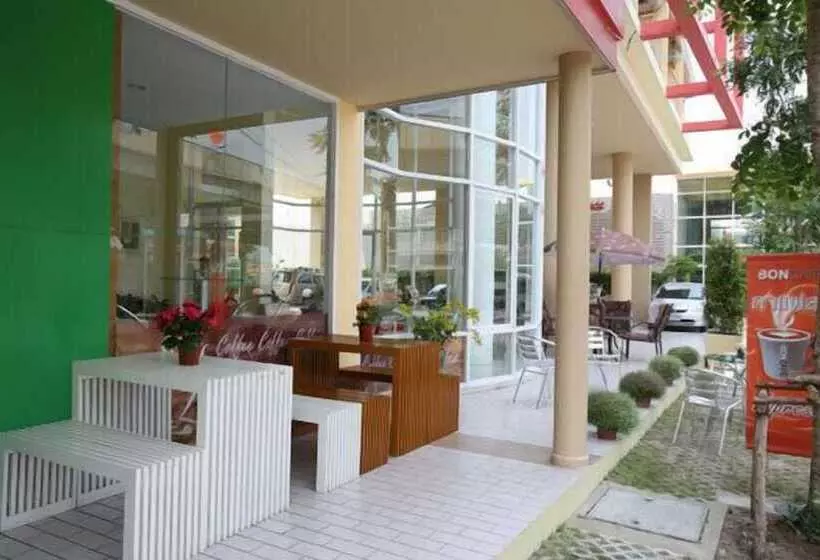 Fotos del hotel Suwannin Residence:  13