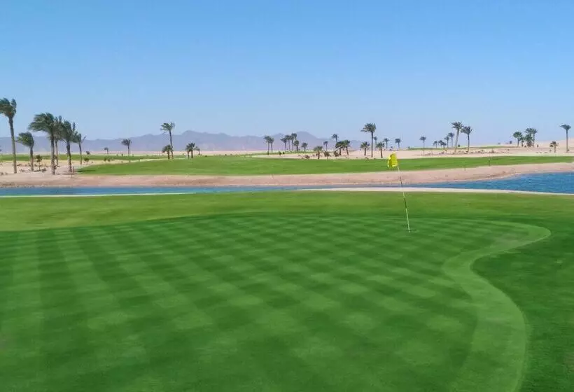 Fotos del hotel Ancient Sands Golf Resort And Residences:  3