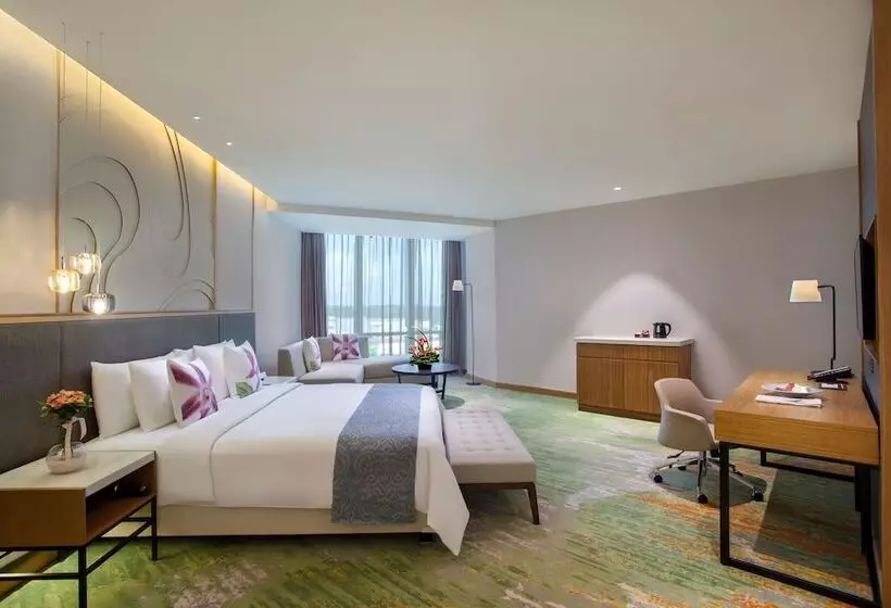 Fotos del hotel Radisson Golf & Convention Center Batam:  2