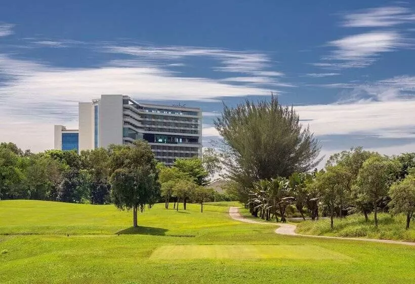 Fotos del hotel Radisson Golf & Convention Center Batam:  16