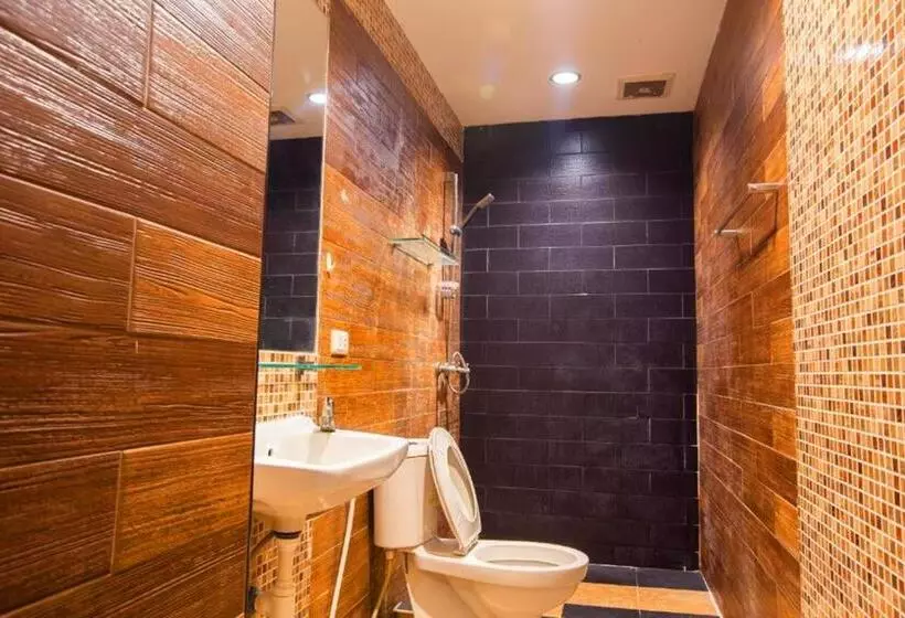 Fotos del hotel Royal Suites:  3