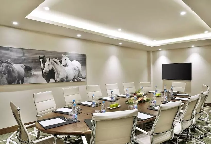 Fotos del hotel Courtyard By Marriott Riyadh Olaya:  8