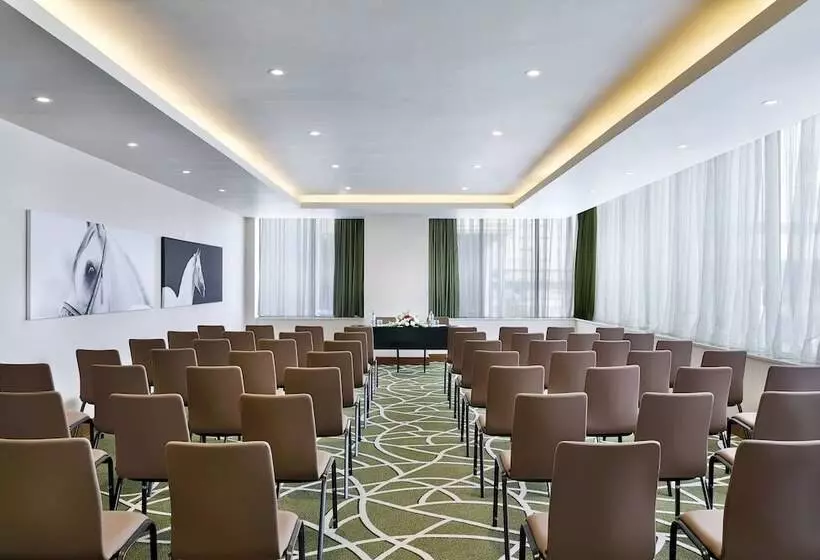 Fotos del hotel Courtyard By Marriott Riyadh Olaya:  22
