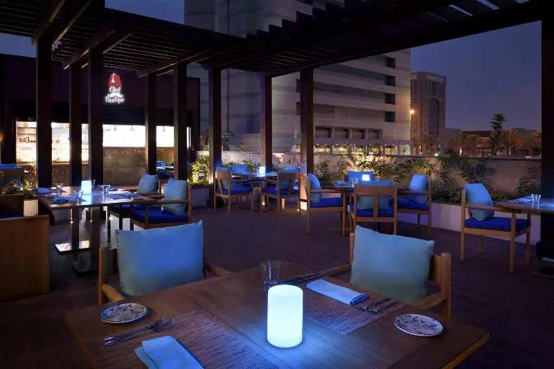 Fotos del hotel Courtyard By Marriott Riyadh Olaya:  9