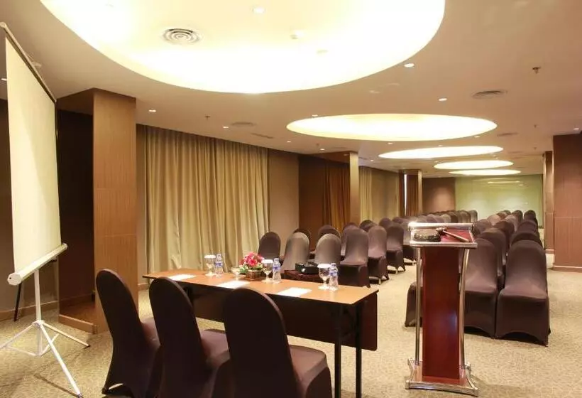 Fotos del hotel Soll Marina Hotel Serpong:  11
