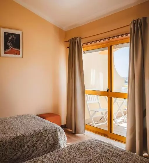 Fotos del hotel Peniche Beach House:  19
