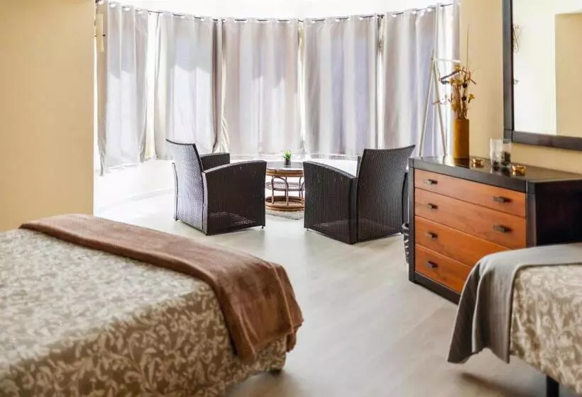 Fotos del hotel Peniche Beach House:  13