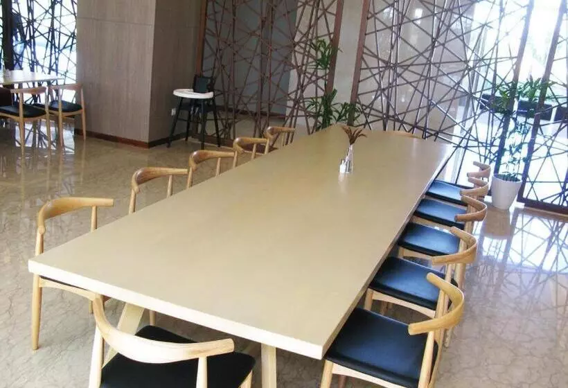 Fotos del hotel Gammara Hotel Makassar:  6