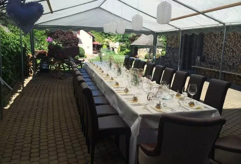 Fotos del hotel Pension  Restaurant Sabato:  4