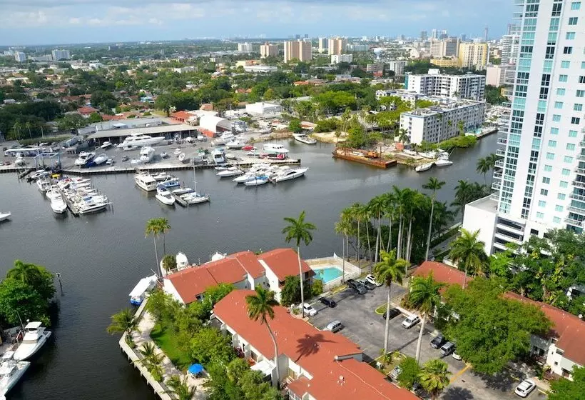 Fotos del hotel River Oaks Marina & Tower:  9