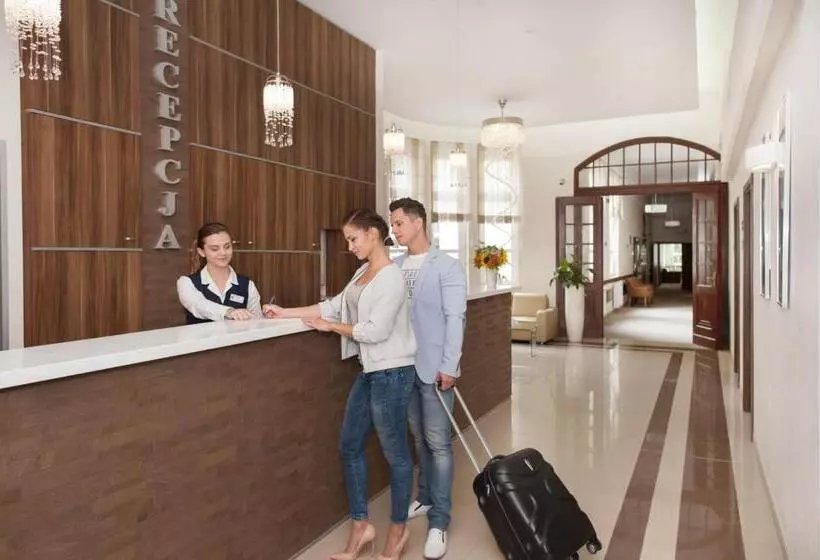 Fotos del hotel Cesarskie Ogrody:  4