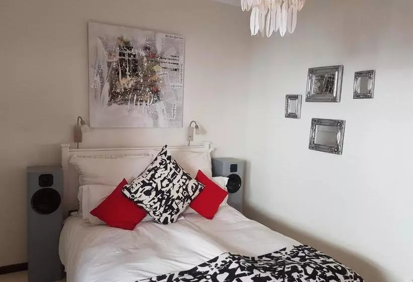 Fotos del hotel The Beautiful South Guesthouse:  5