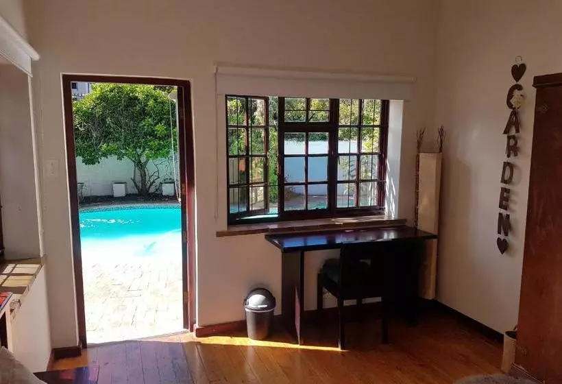 Fotos del hotel The Beautiful South Guesthouse:  4