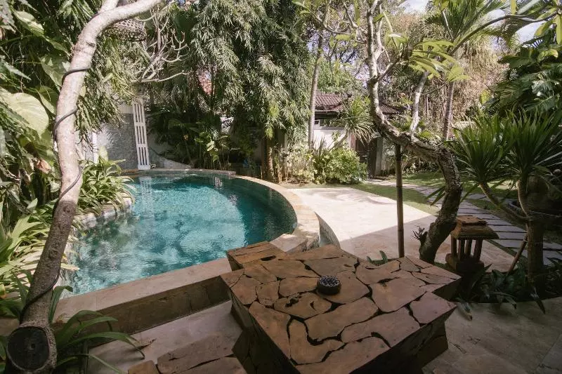 Fotos del hotel Bale Seminyak:  8