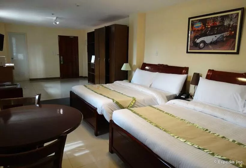 Fotos del hotel Time Traveller S:  8