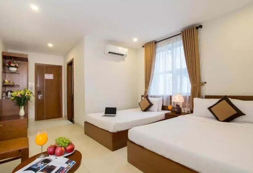 Fotos del hotel Golden Light:  12