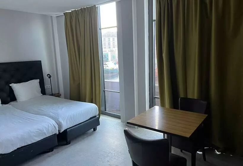 Fotos del hotel Camp Inn  Amsterdam:  3