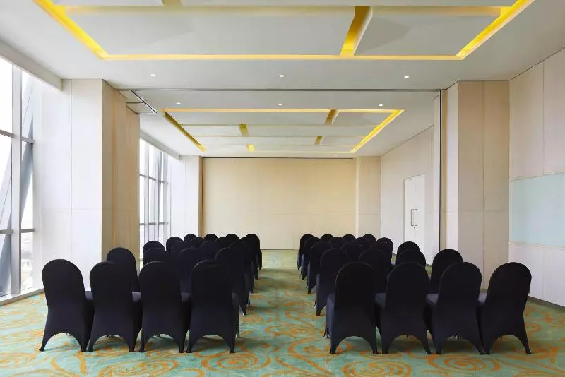 Fotos del hotel Fairfield By Marriott Surabaya:  18