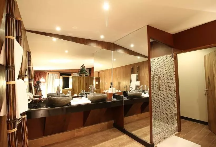 Fotos del hotel Seminyak Suites:  15