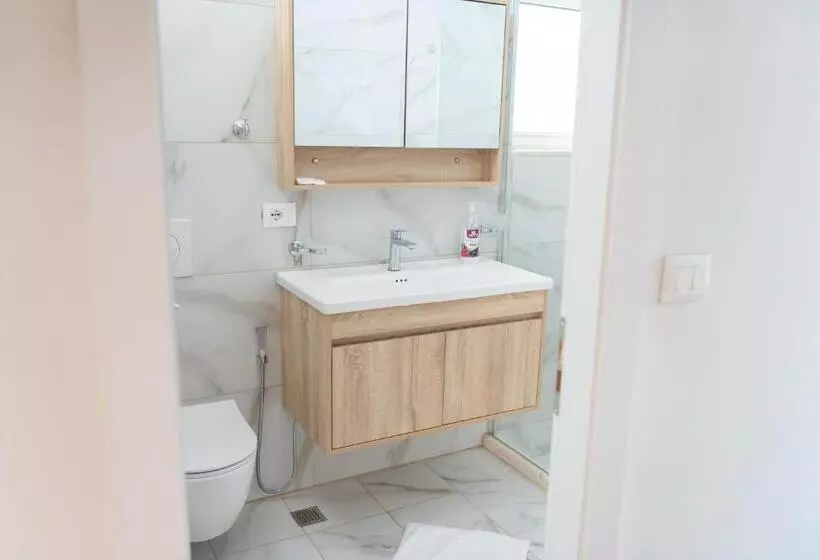 Fotos del hotel Artistic Tirana Blloku:  9