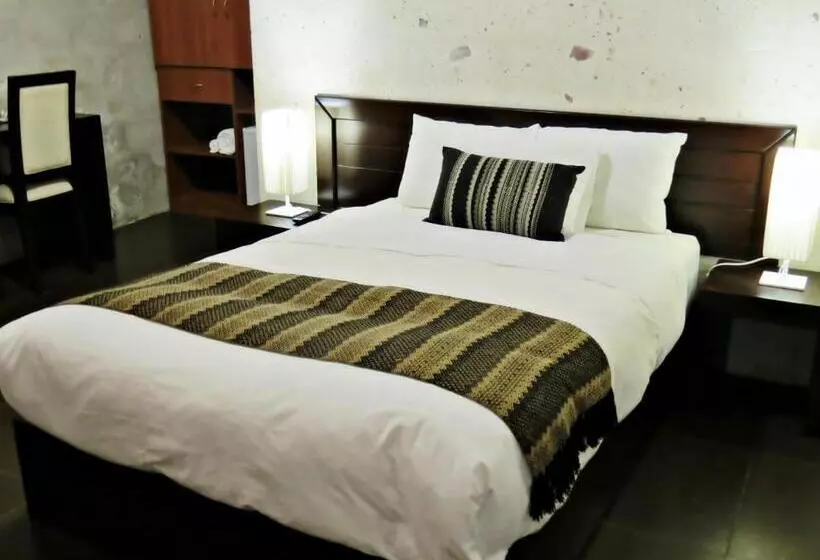 Fotos del hotel Es Riviera Mansion:  15