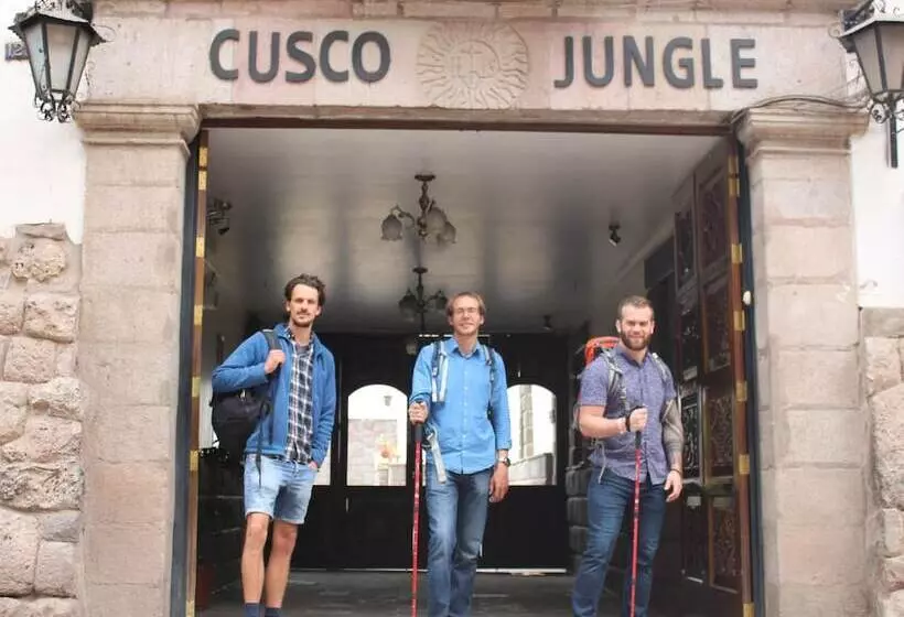 Fotos del hotel Cusco Jungle:  11
