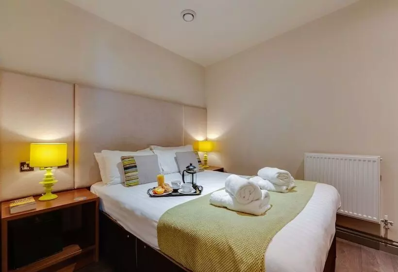 Fotos del hotel Base Serviced Apartments  City Road:  8