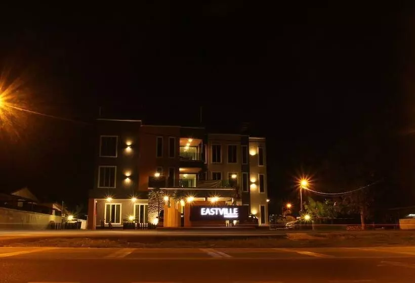 Fotos del hotel Eastville Residence:  5