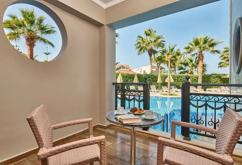 Fotos del hotel Palazetto Suites:  2