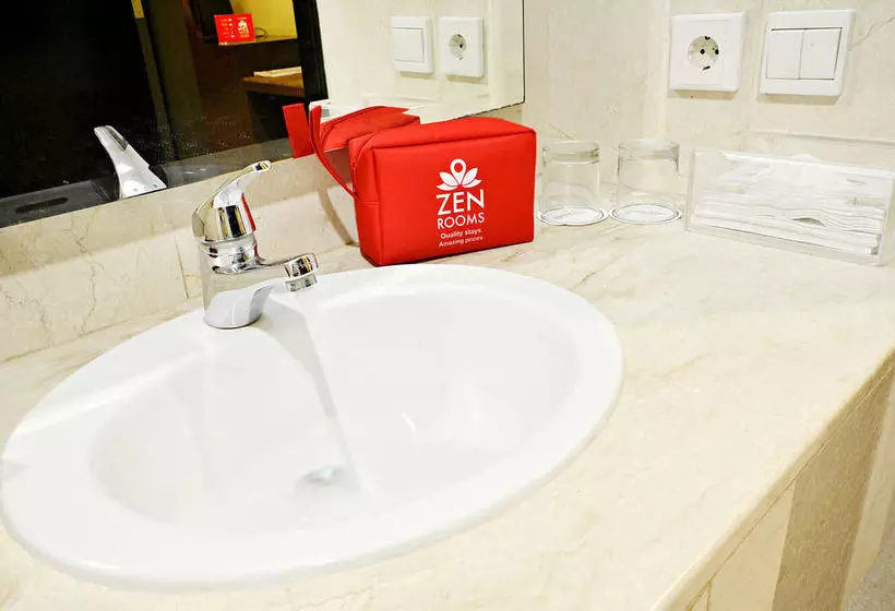 Fotos del hotel Zen Rooms Bandengan Selatan:  7