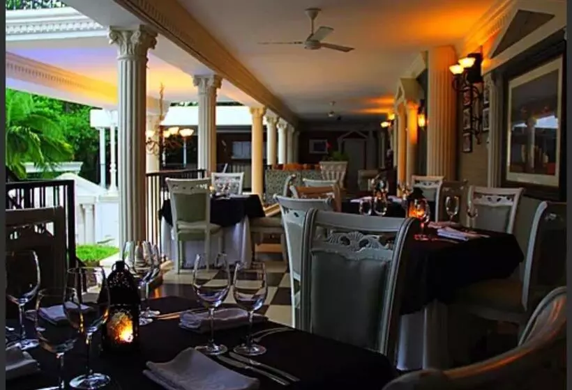Fotos del hotel Emakhosini Boutique:  4