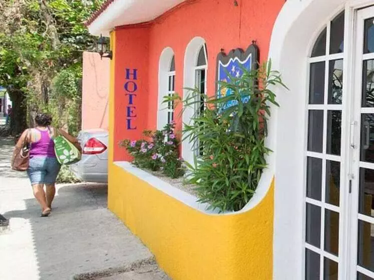 Fotos del hotel El Acuario:  4
