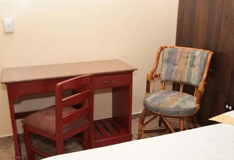 Fotos del hotel Alcala:  24