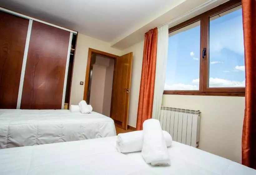 Fotos del hotel Villa De Cárcar:  24