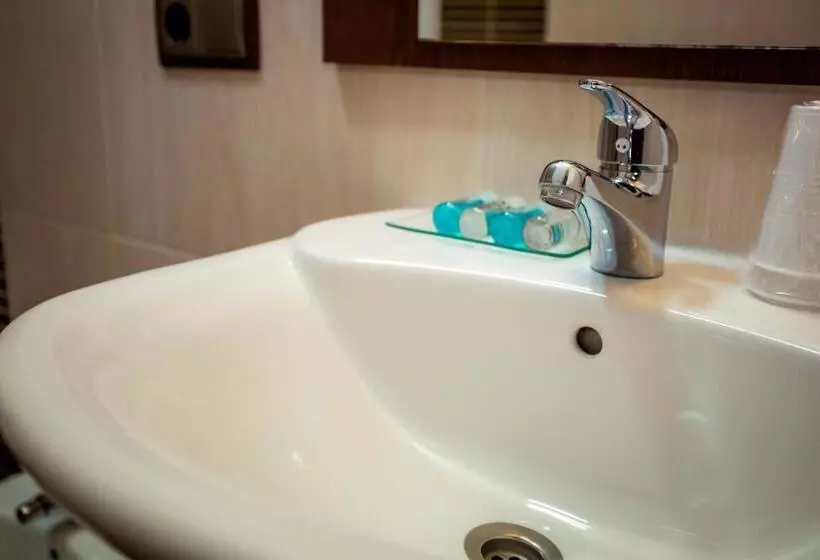 Fotos del hotel Villa De Cárcar:  11