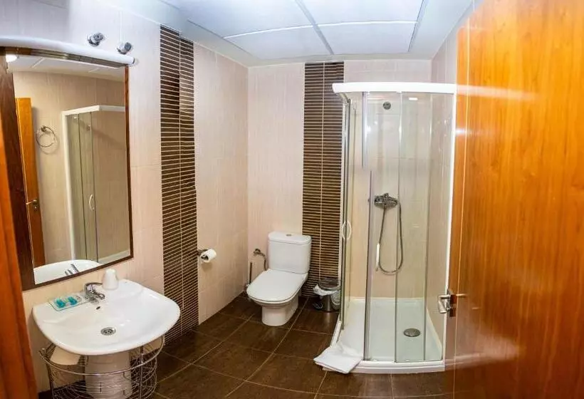 Fotos del hotel Villa De Cárcar:  5
