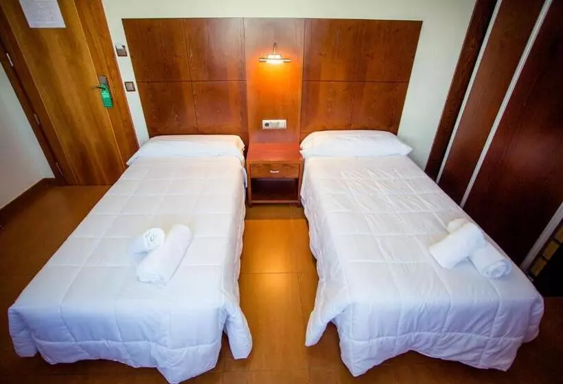 Fotos del hotel Villa De Cárcar:  19