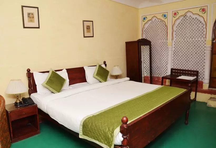 Fotos del hotel Karnot Mahal:  8