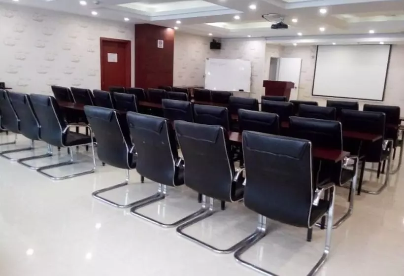 Fotos del hotel Greentree Inn Chenjiang Intercity Rail Station:  5