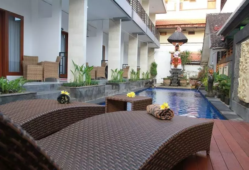 Fotos del hotel D Gaduh Suite Kuta:  19