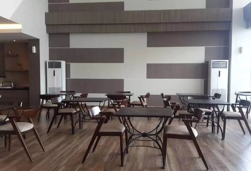Fotos del hotel 88 Itc Fatmawati Jakarta:  12