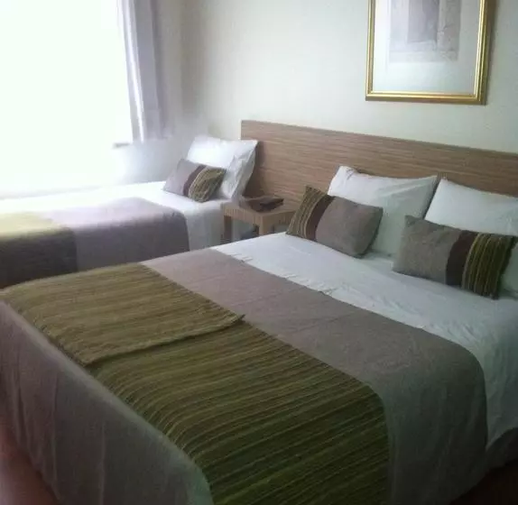 Fotos del hotel Piso 3:  7