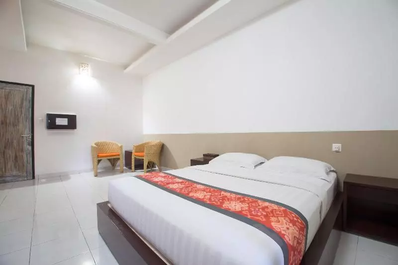 Fotos del hotel Adikara Renon:  25
