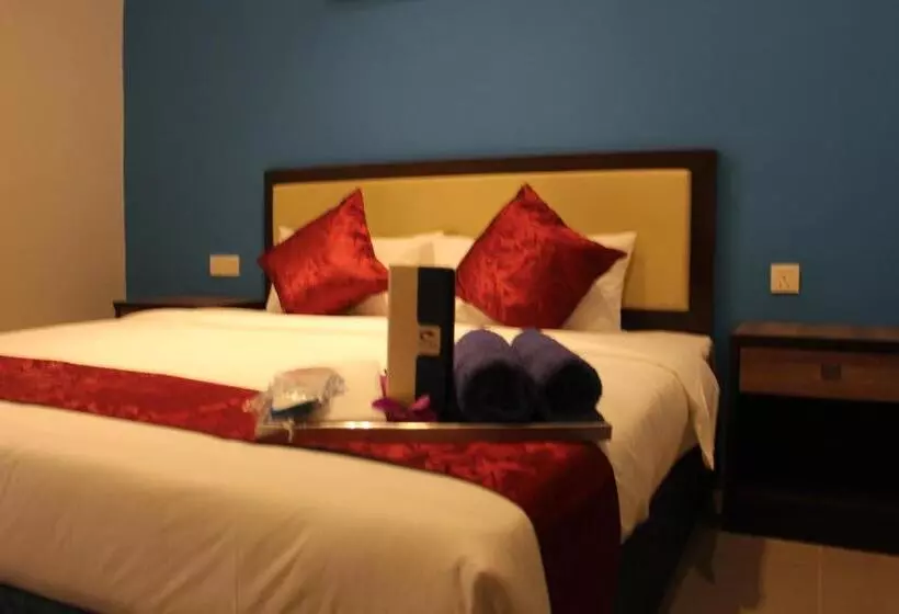 Fotos del hotel Royal Agate Beach Resort:  21