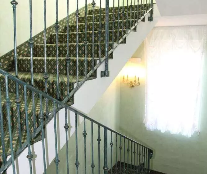 Fotos del hotel Villa Rosa:  12