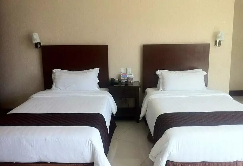 Fotos del hotel Crown Legacy:  21
