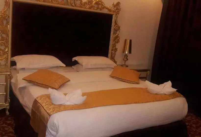 Fotos del hotel Rose Garden:  4